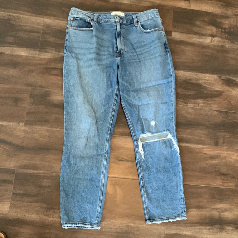 Abercrombie and Fitch High Rise Skinny jeans size 31/12 regular